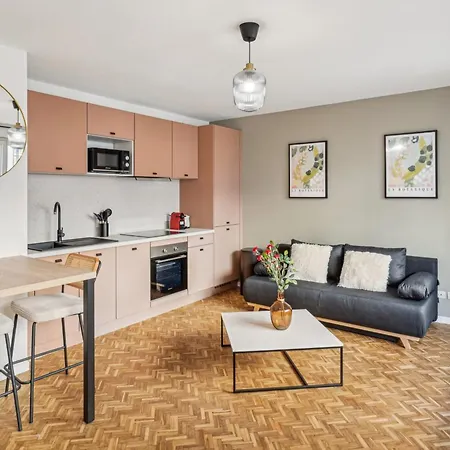 Baraban For 4 People With Balcony Near Part-dieu Апартаменты