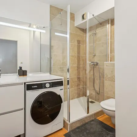 Apartment Baraban For 4 People With Balcony Near Part-dieu